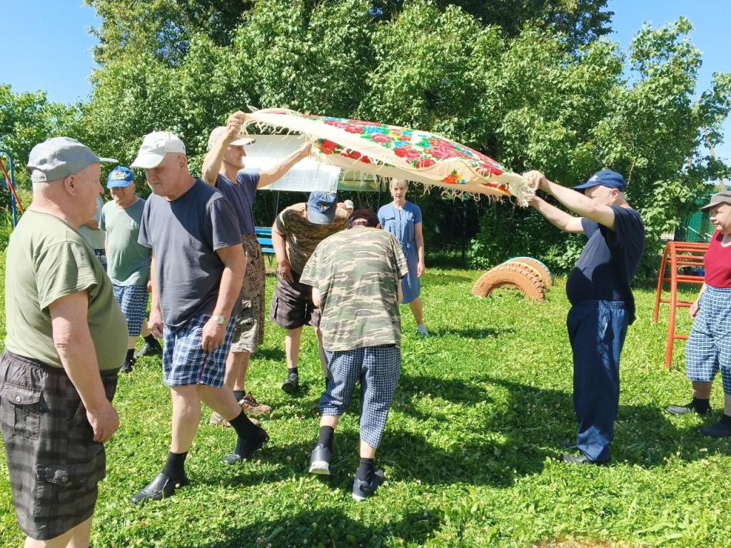 2bWvyxhU8hH1pBbLFzR